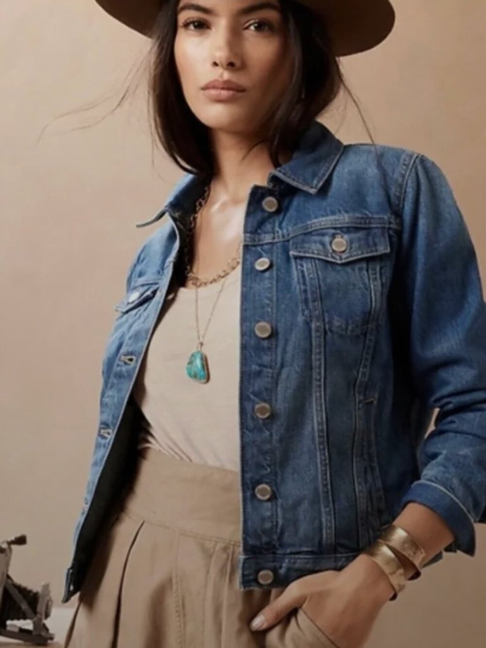 Banana Republic Women's Medium Blue Denim Jacket